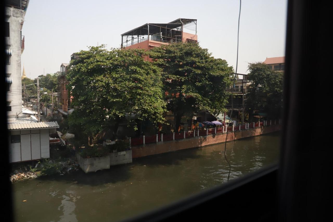 The Cube Hostel Khaosan Bangkok Esterno foto