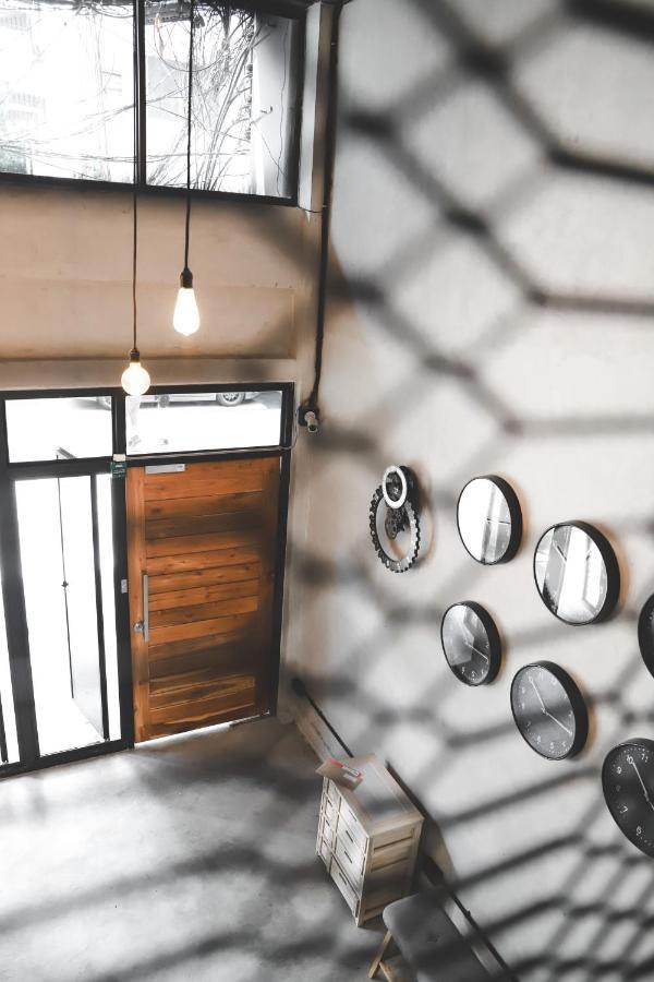 The Cube Hostel Khaosan Bangkok Esterno foto