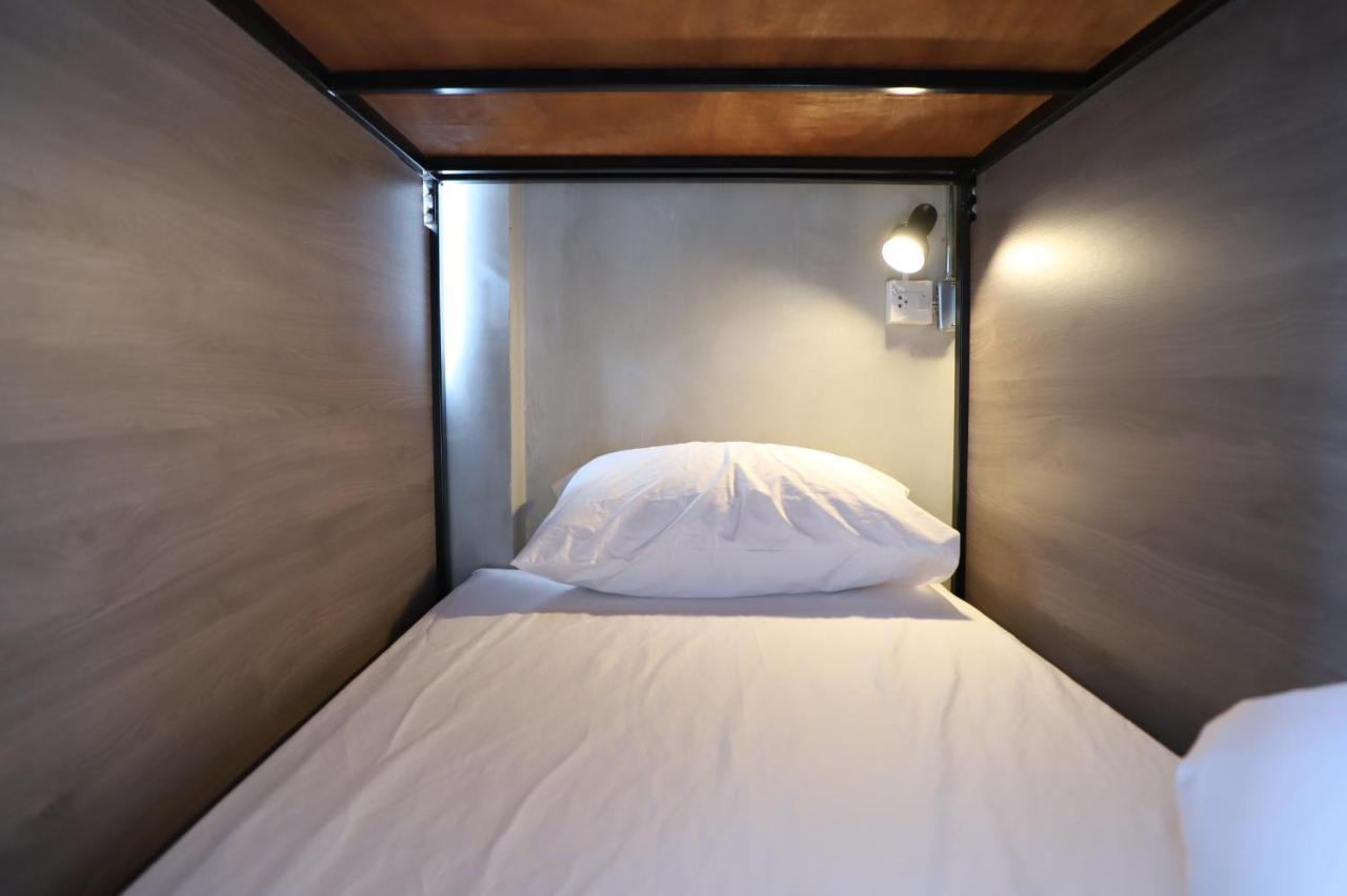 The Cube Hostel Khaosan Bangkok Esterno foto
