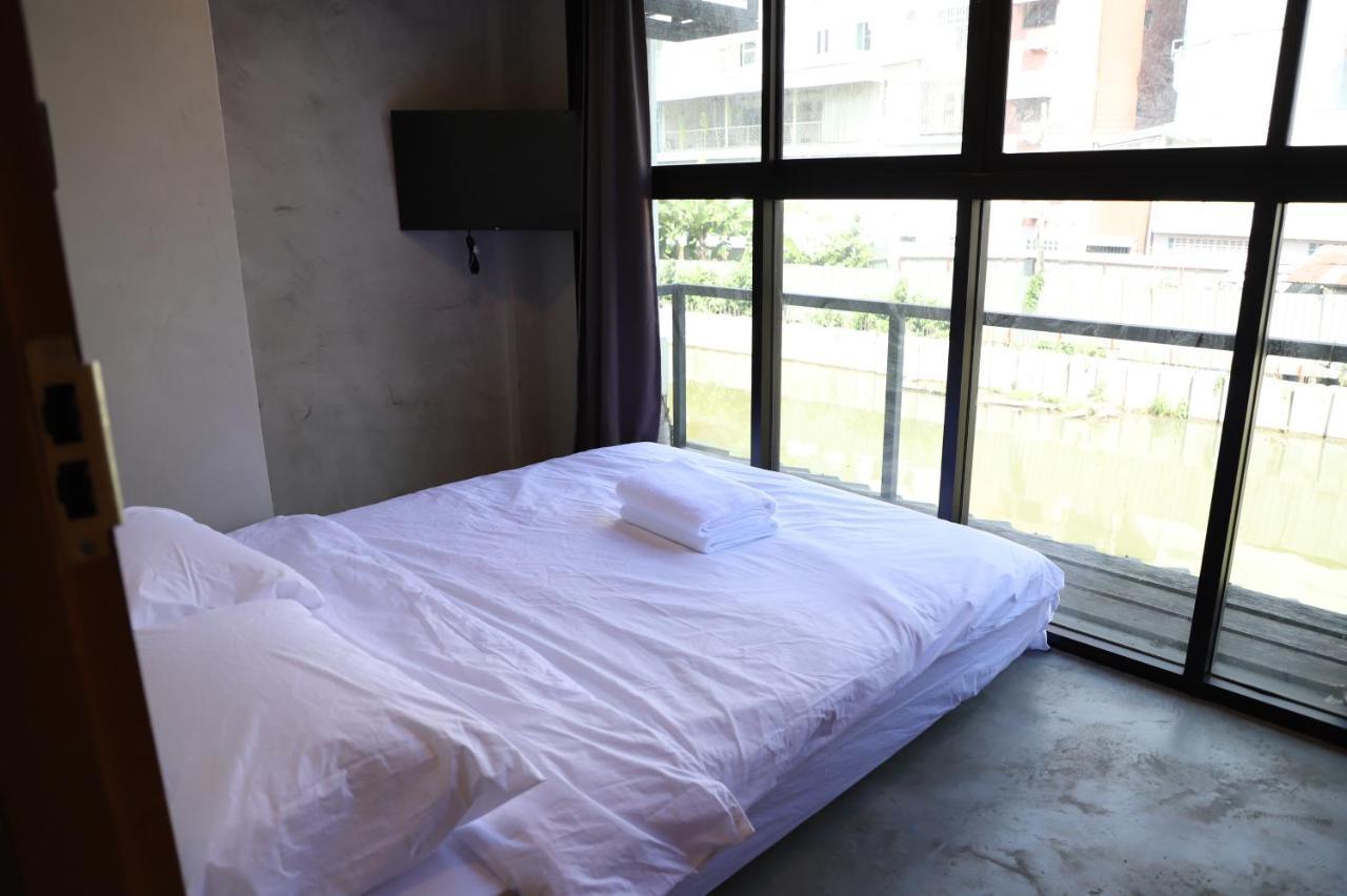 The Cube Hostel Khaosan Bangkok Esterno foto