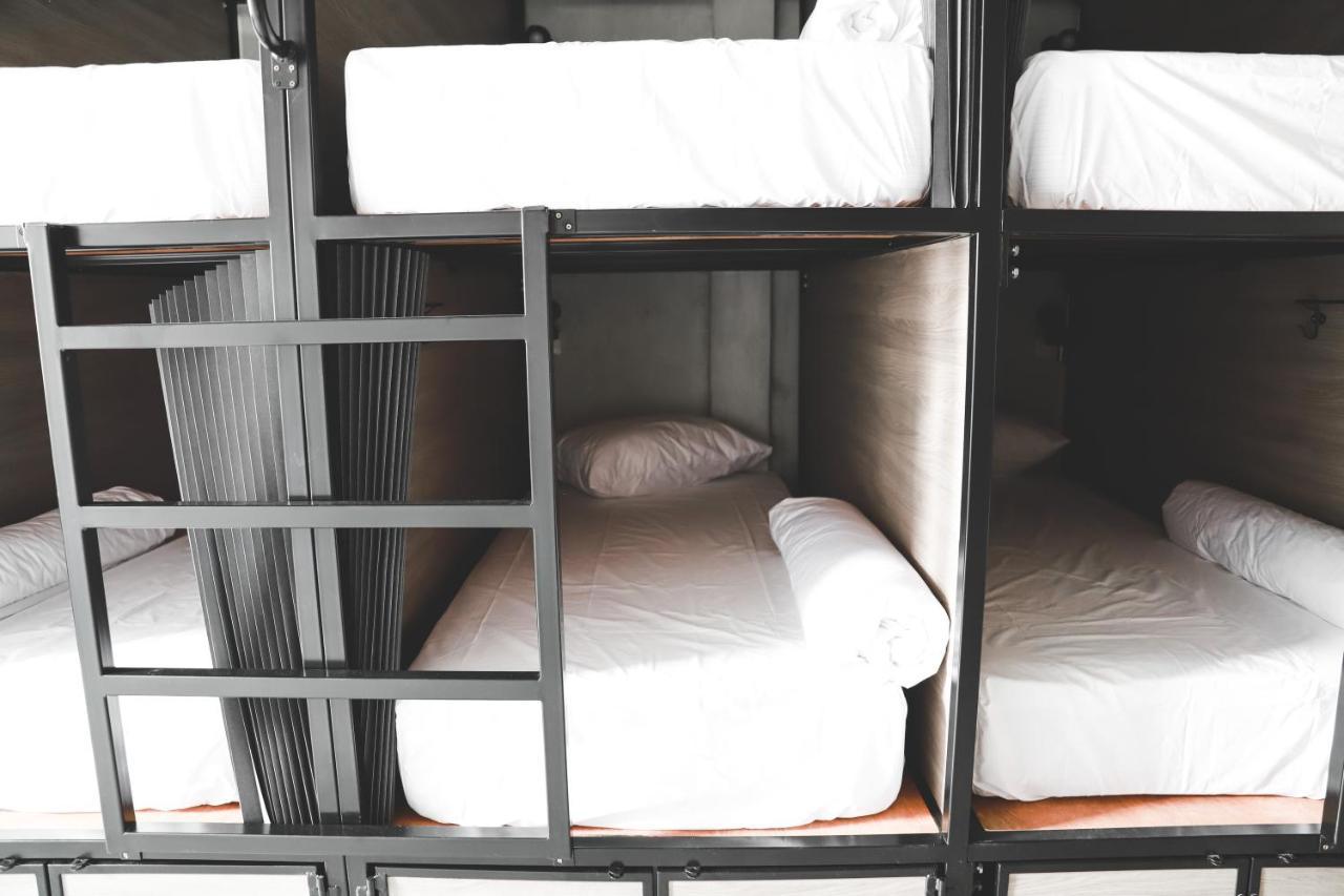 The Cube Hostel Khaosan Bangkok Esterno foto