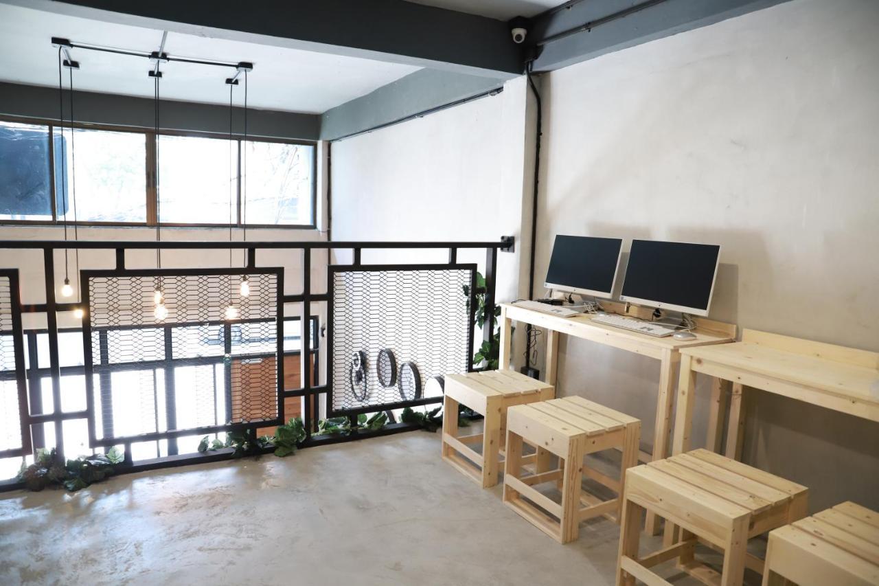 The Cube Hostel Khaosan Bangkok Esterno foto