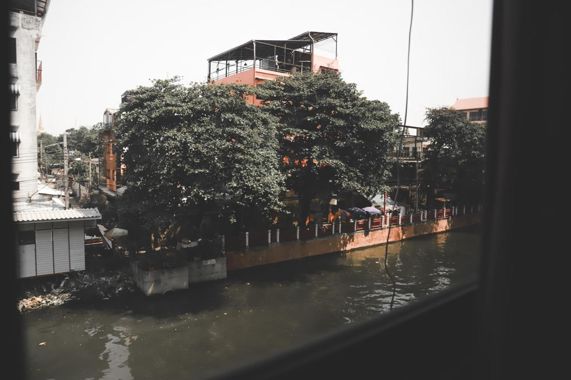 The Cube Hostel Khaosan Bangkok Esterno foto